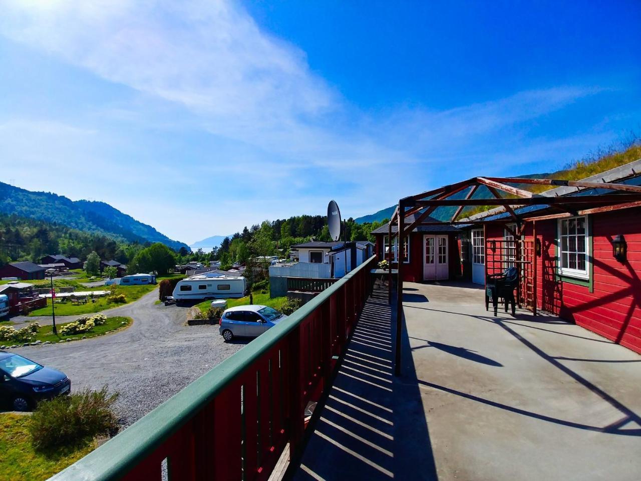 Sjoholt Camping Bagian luar foto
